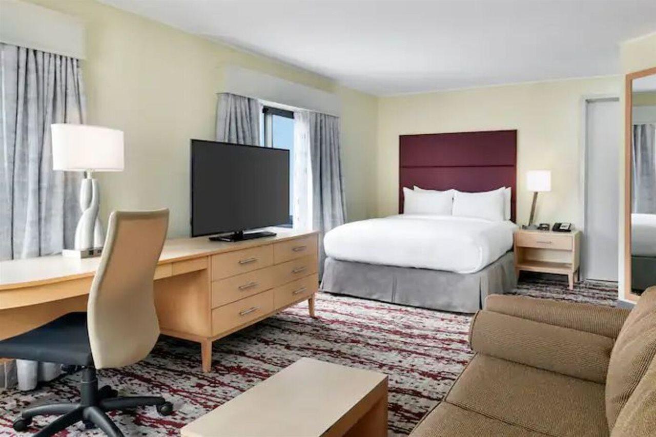 Doubletree By Hilton Hotel Philadelphia Center City Exteriör bild