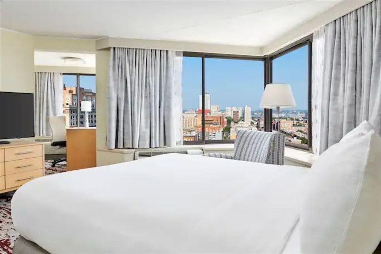 Doubletree By Hilton Hotel Philadelphia Center City Exteriör bild