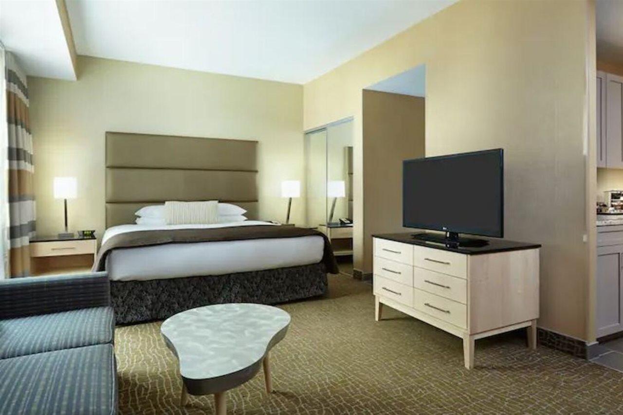 Doubletree By Hilton Hotel Philadelphia Center City Exteriör bild