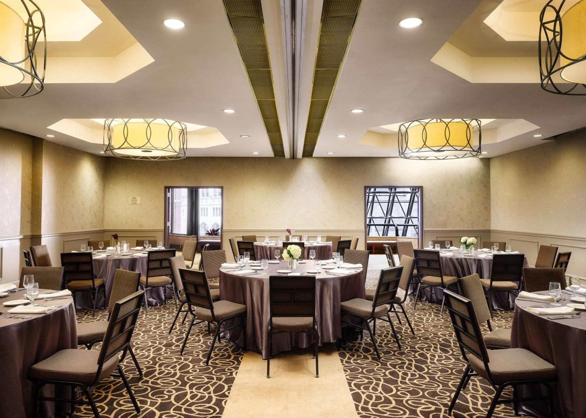 Doubletree By Hilton Hotel Philadelphia Center City Exteriör bild